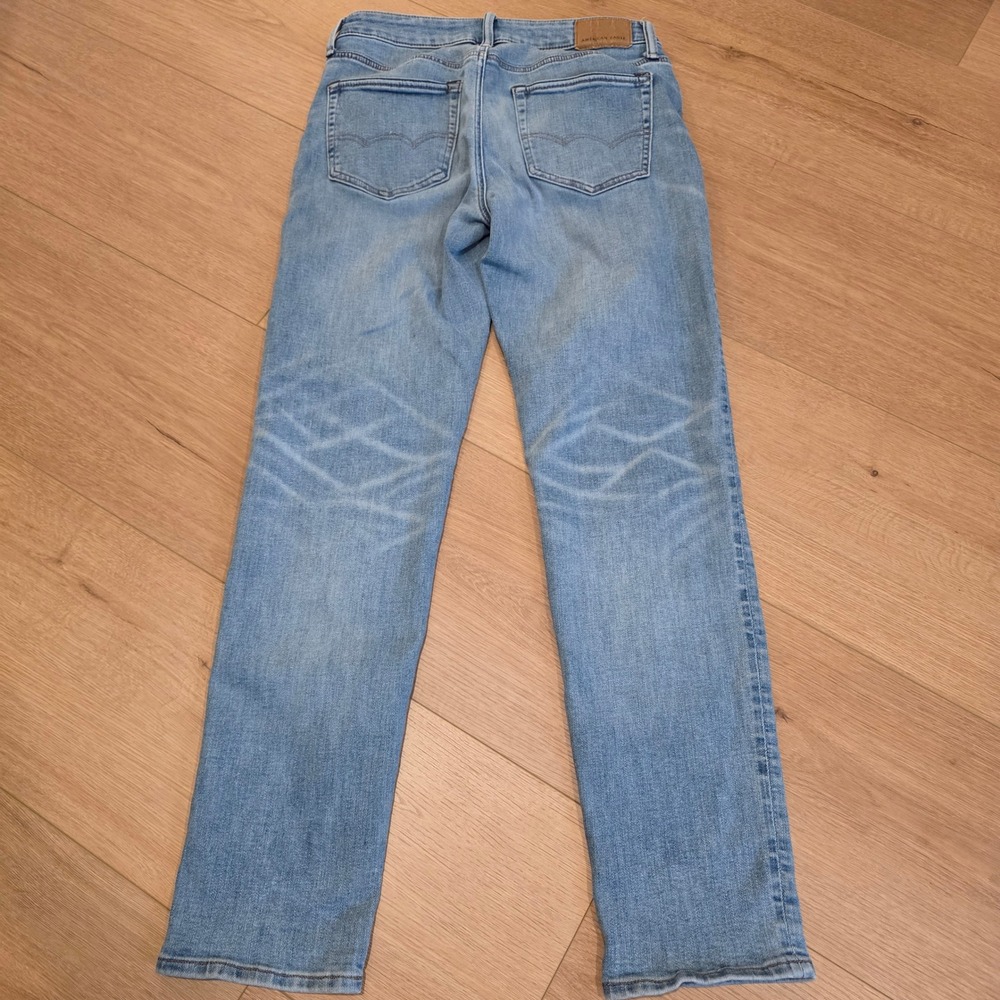 American Eagle Airflex Slim Straight Jeans Mens Fits 30x31 Light Wash Blue Denim - Picture 10 of 11